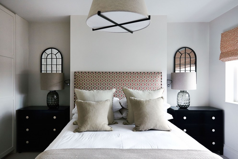 Arts and Crafts style in Hampstead Garden Suburb | Guest Bedroom | Interior Designers